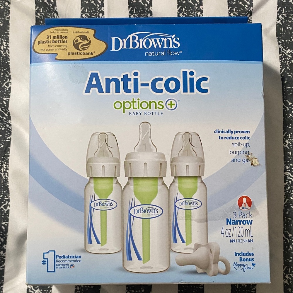 Dr. Brown's Anti-Colic Baby Bottle Set - Clear and White